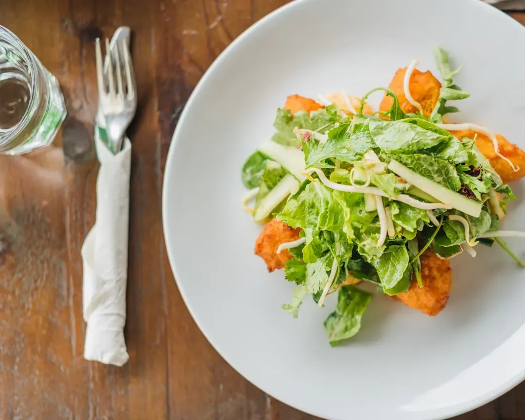Restaurant Salads: Not as Fresh as You Think (Image Credits: Unsplash)