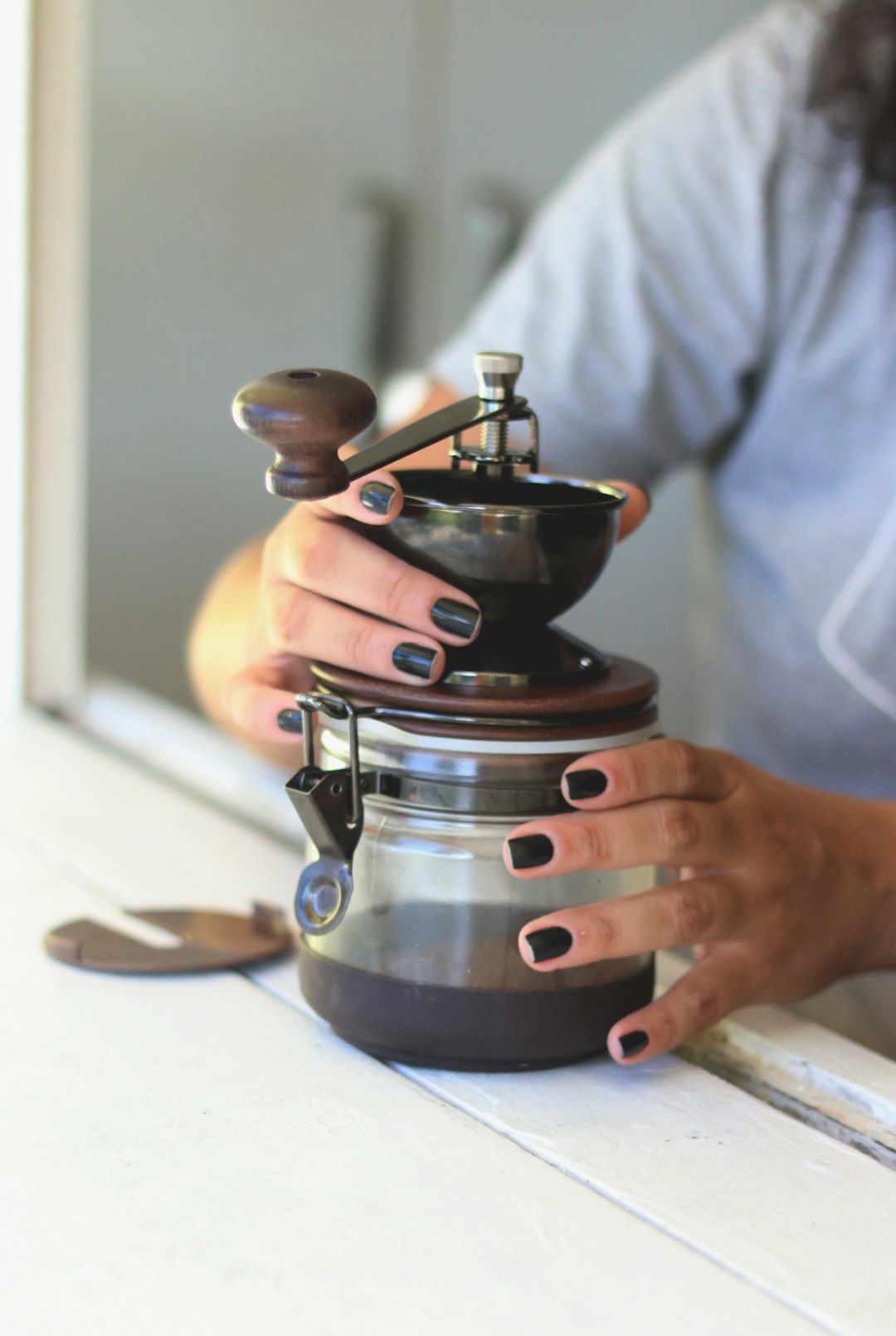 Manual Coffee Grinders (Image Credits: Unsplash)