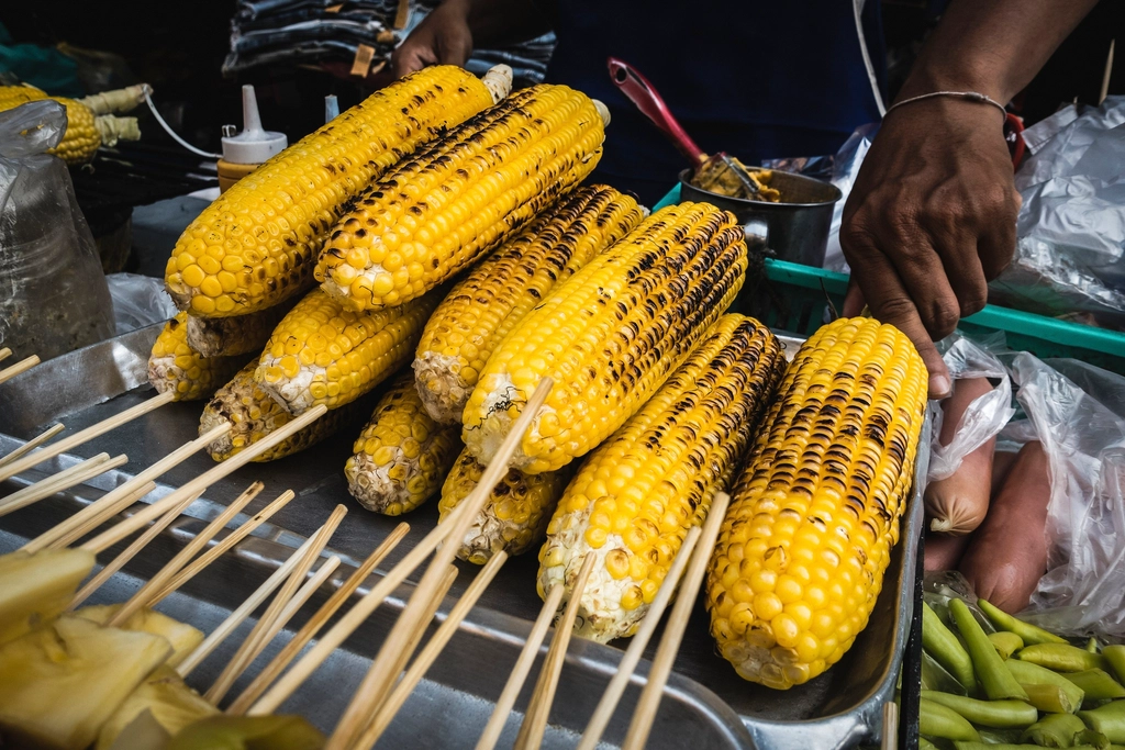Grilling Mistakes That Ruin Perfect Corn (image credits: rawpixel)