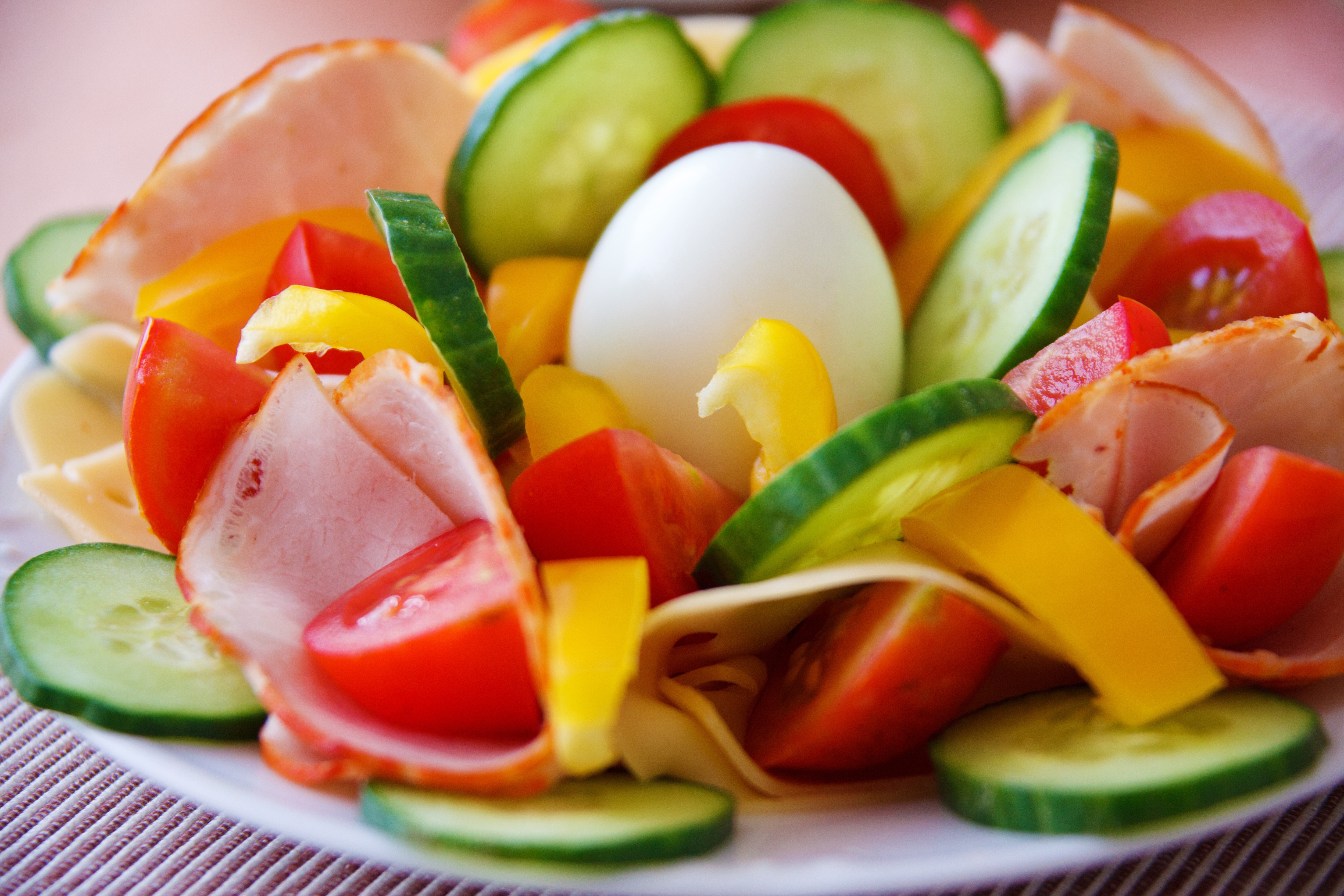 Leafy Greens: The Ultimate Weight Loss Cheat Code (image credits: wikimedia)