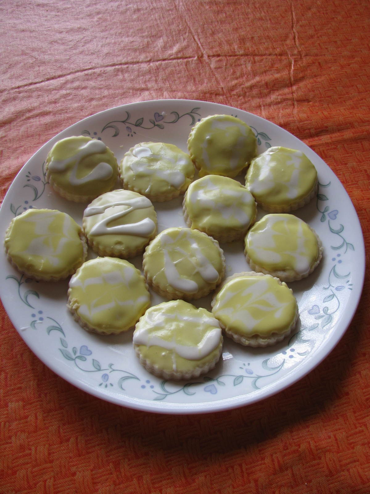Lemon Olive Oil Cookies: Mediterranean Sunshine in Every Bite (Image Credits: Wikimedia)