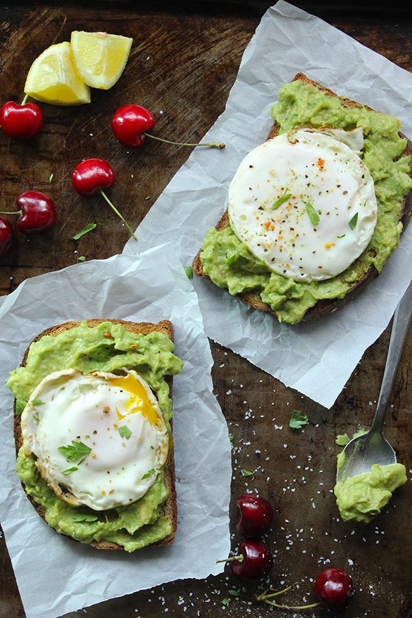 Avocado: Healthy Fats That Promote Fat Loss (image credits: wikimedia)