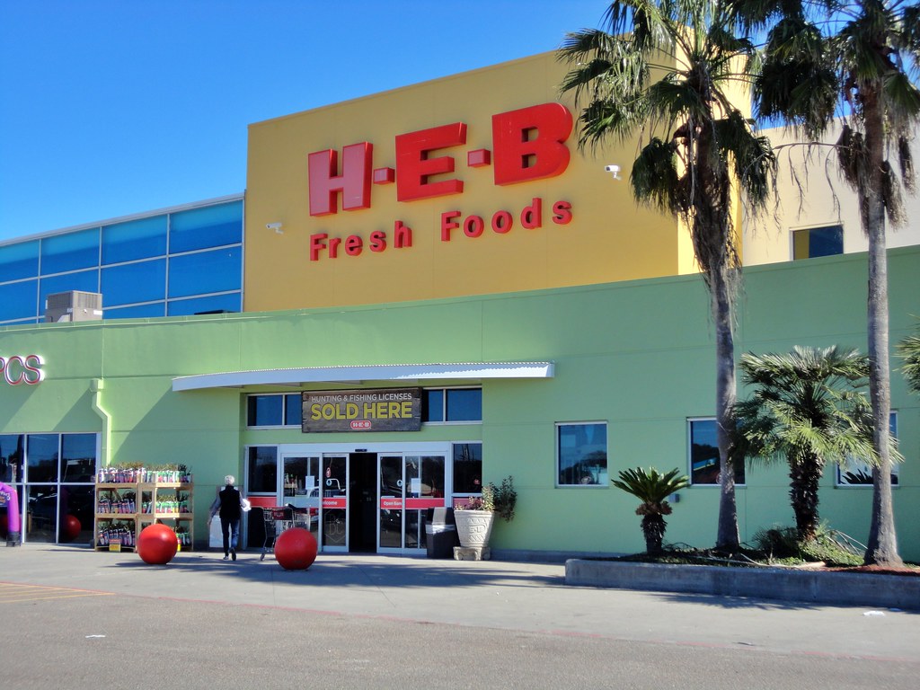 H-E-B Takes Texas-Sized Pride to New Heights (image credits: flickr)