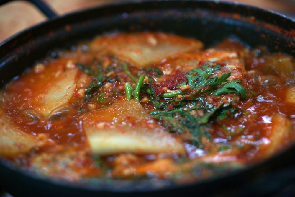 Perfect for All Seasons (image credits: wikimedia)