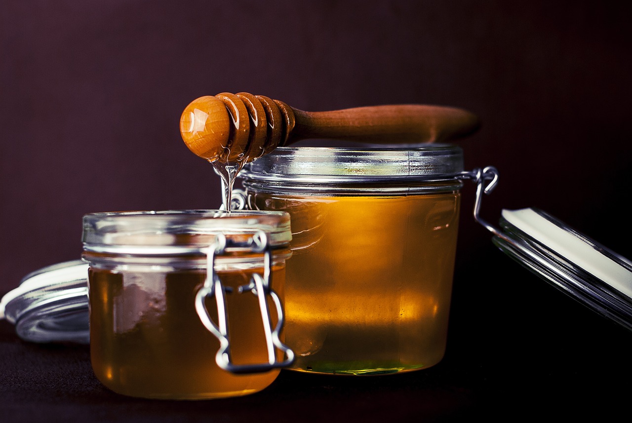 Honey (image credits: pixabay)