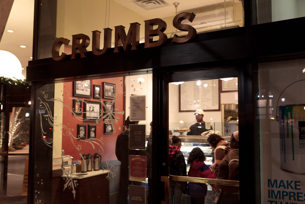 Crumbs Bake Shop - The Cupcake Empire (Image Credits: Flickr)