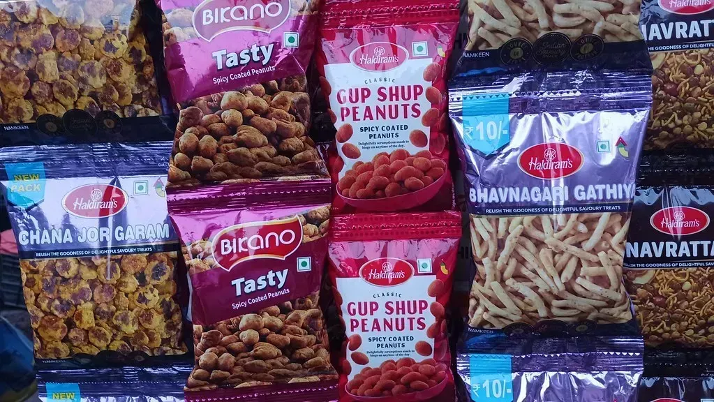 Individual 100-Calorie Snack Packs (Image Credits: Flickr)