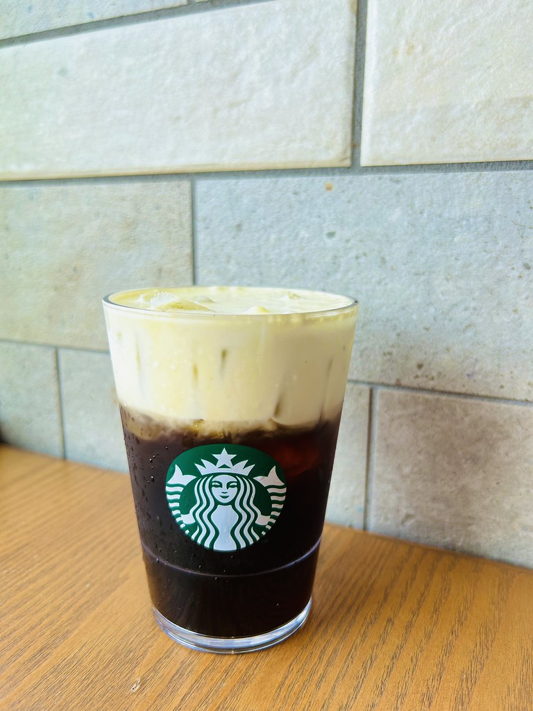 The Mystery Behind Size Names and Origins (Image Credits: Flickr)