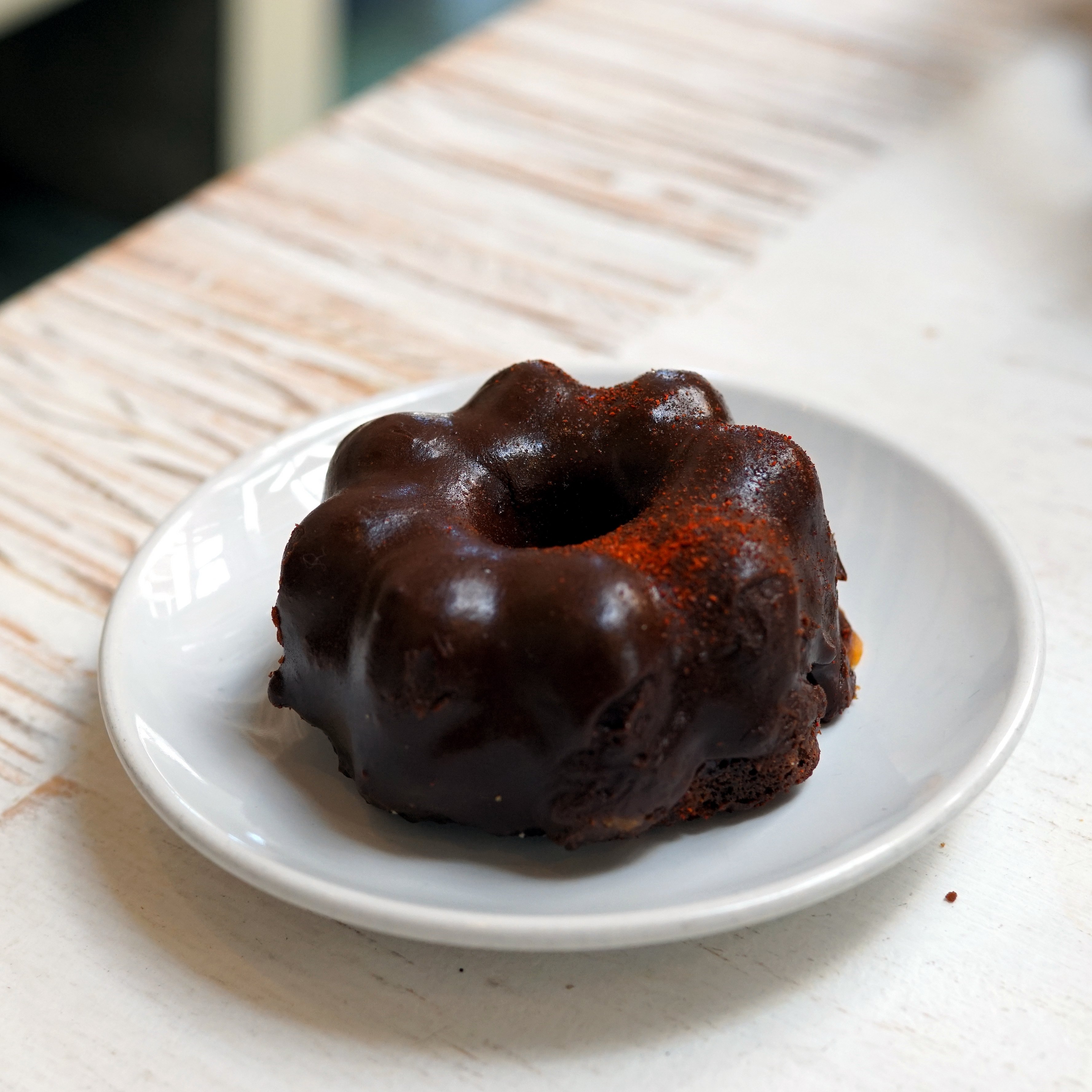 Chili Chocolate Cake: Dessert with a Twist (image credits: wikimedia)