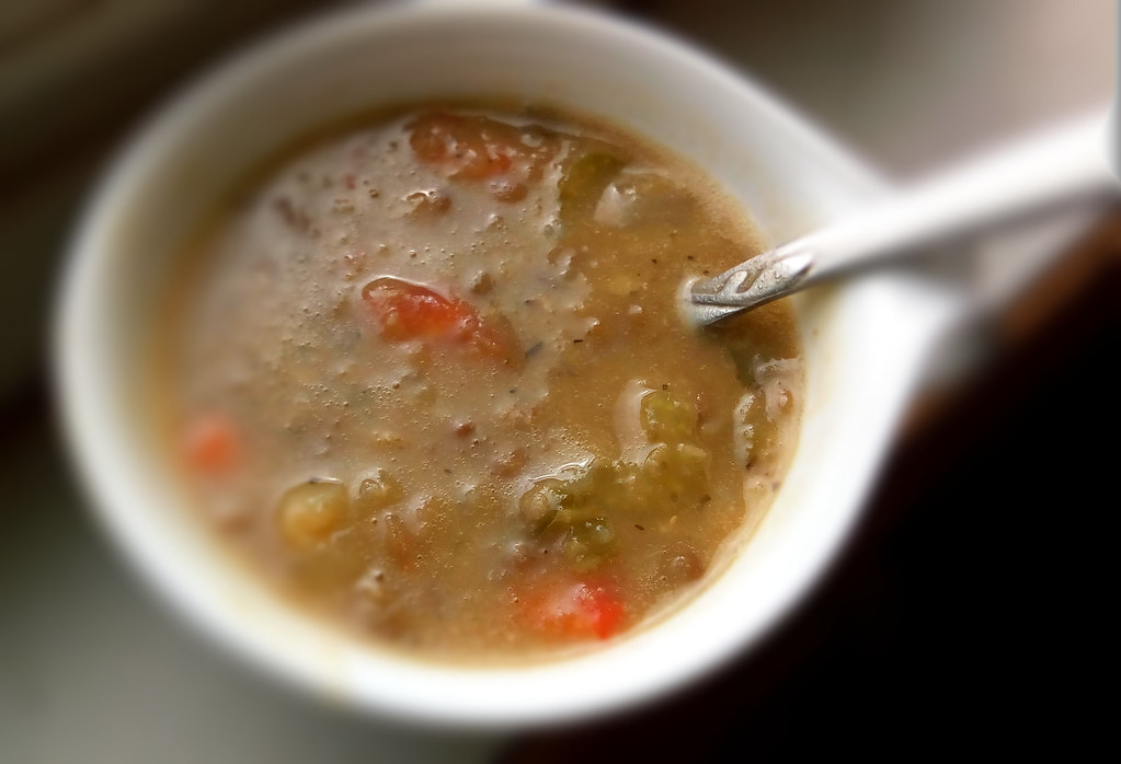 Protein-Packed Lentil Power Bowl (image credits: flickr)