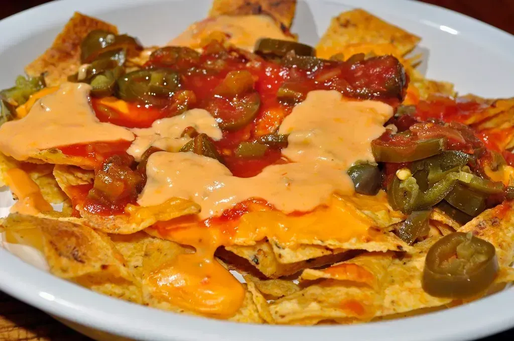 5. The Nacho Cheese Sauce Is Not What You'd Call "Real" Cheese (jeffreyw, Flickr, CC BY 2.0)