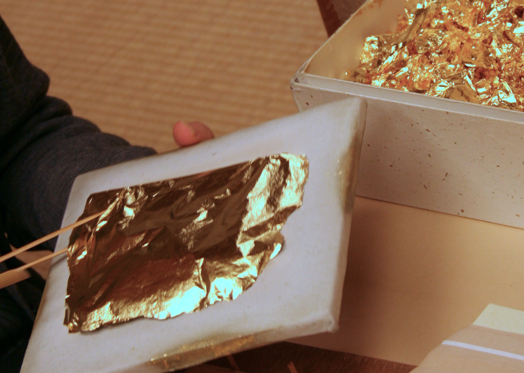 Is Edible Gold Safe to Eat? (image credits: wikimedia)