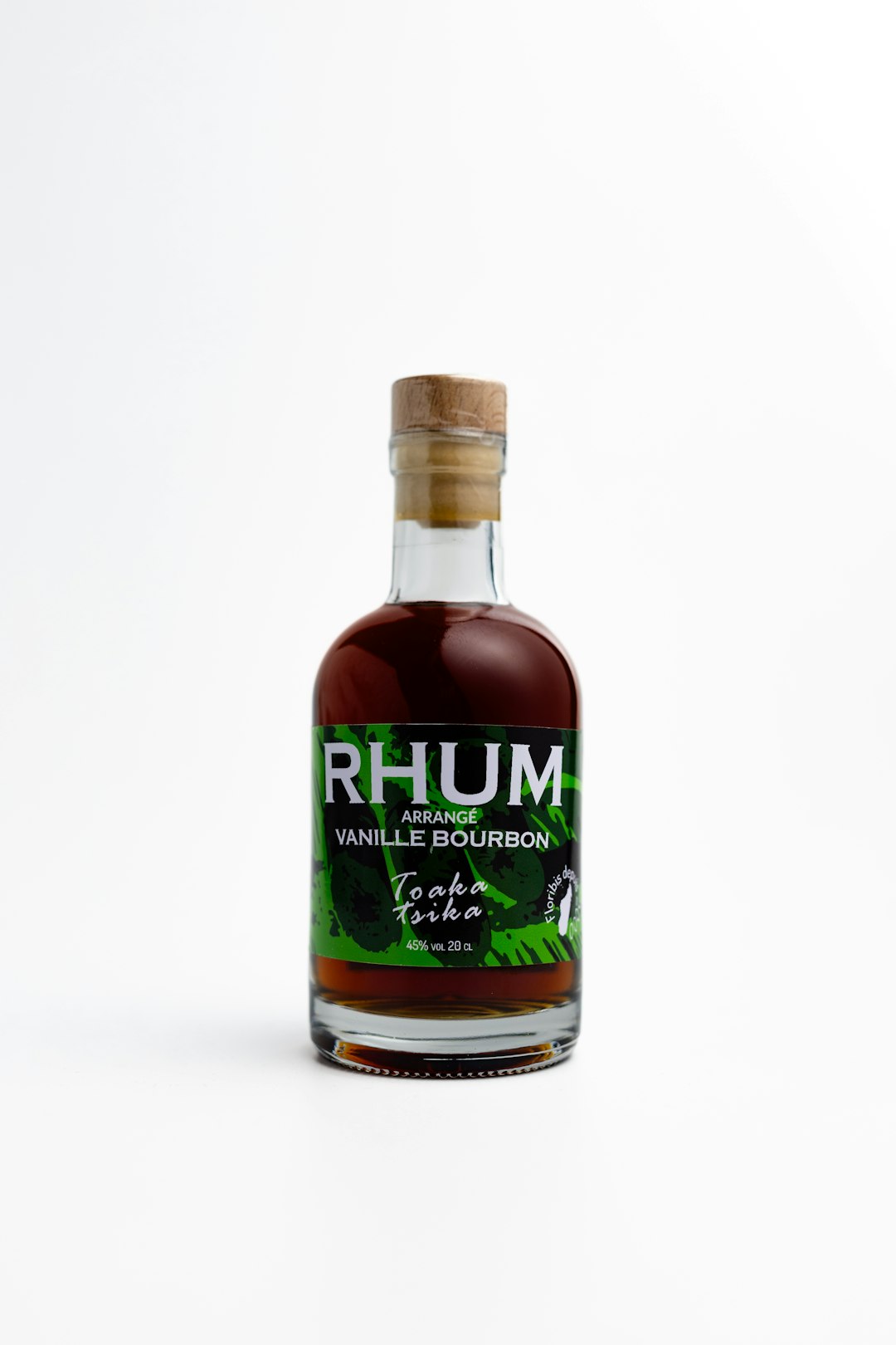 Vanilla Extract and Flavor Extracts (image credits: unsplash)