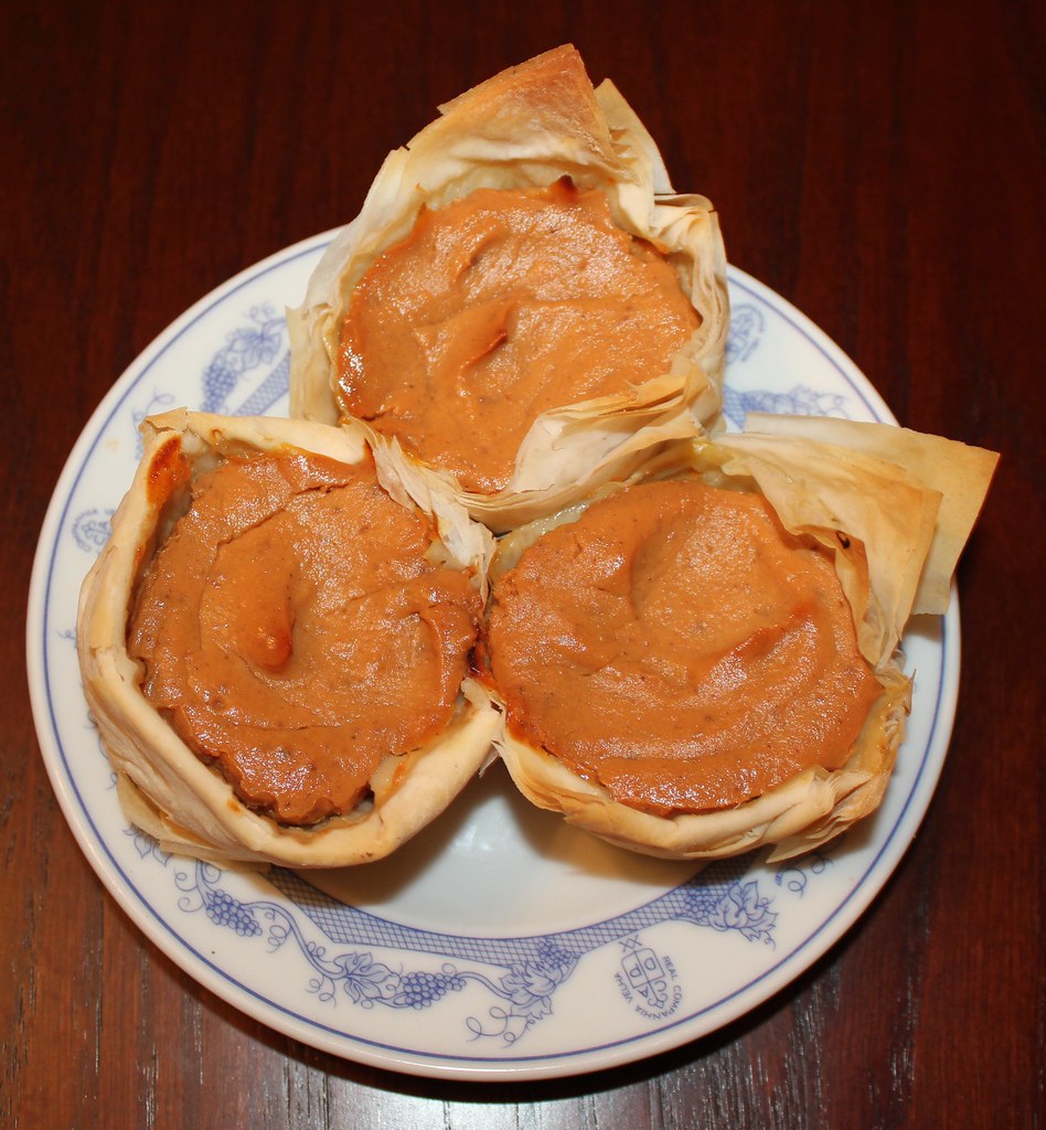 Spinach Artichoke Cups (image credits: flickr)