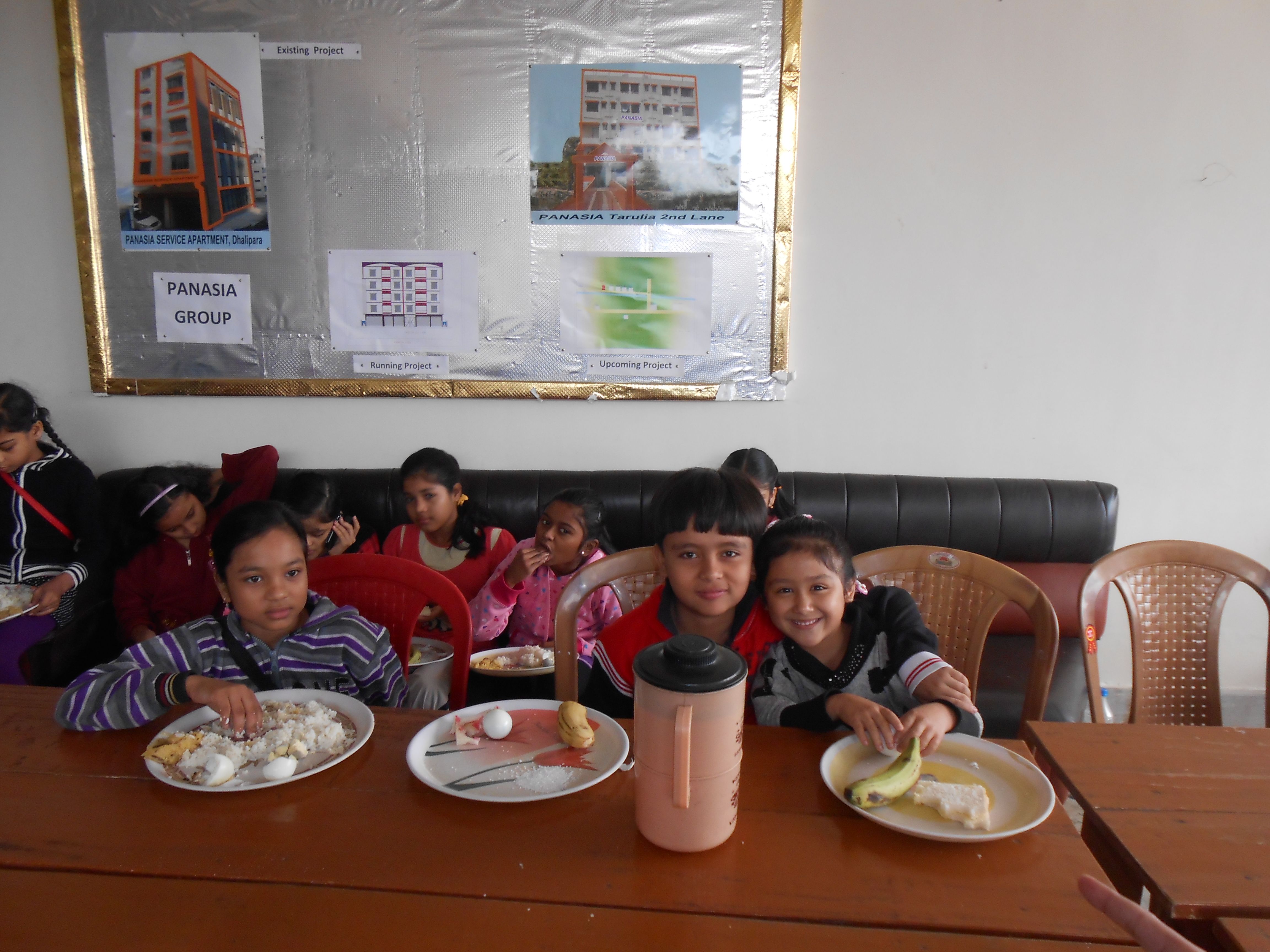 Kids and Breakfast: Where the Rules Might Actually Matter (image credits: wikimedia)