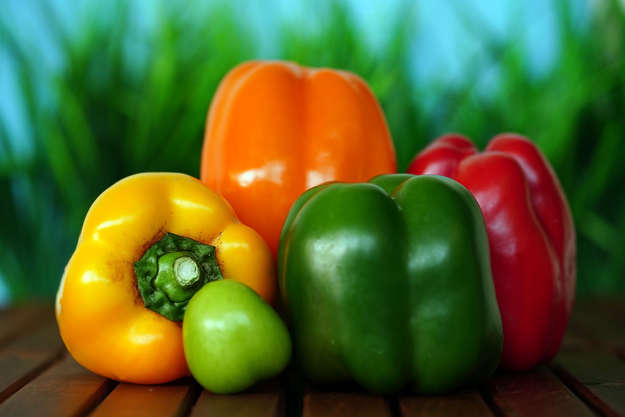 Bell Peppers: Colorful and Nutrient-Dense (image credits: pixabay)