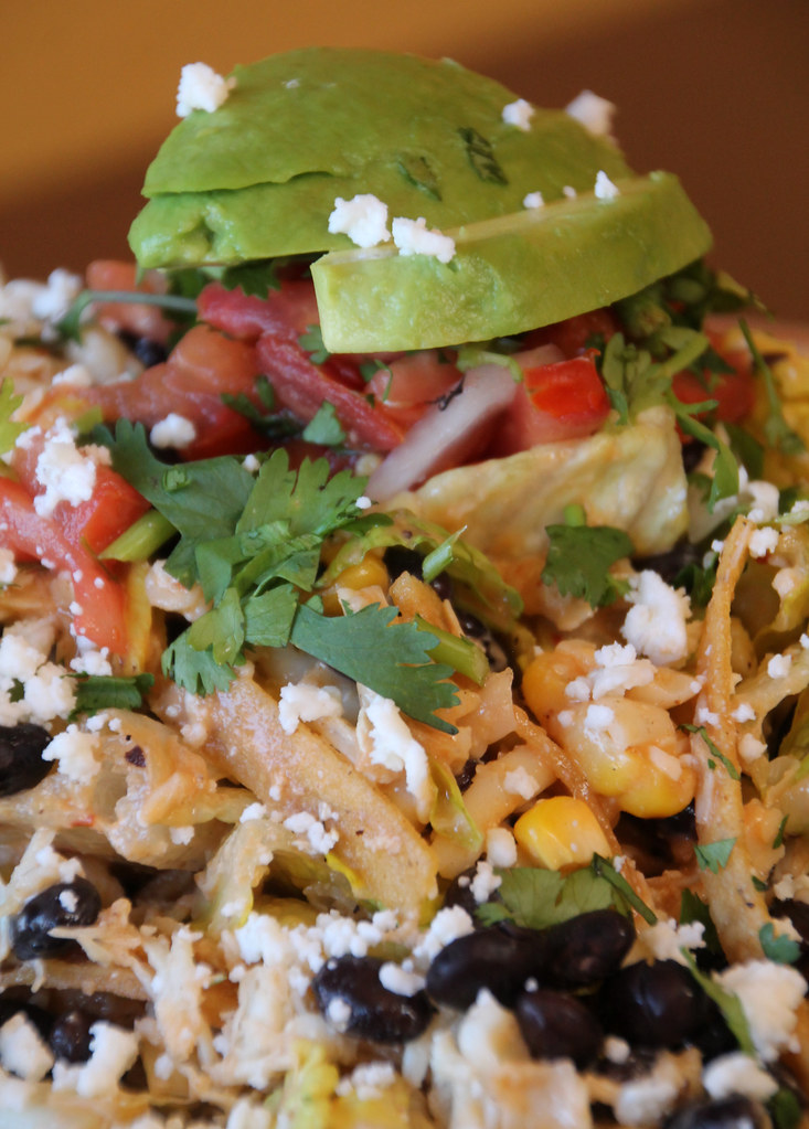 Chipotle: The Burrito Bowl Empire That Keeps Growing (image credits: flickr)