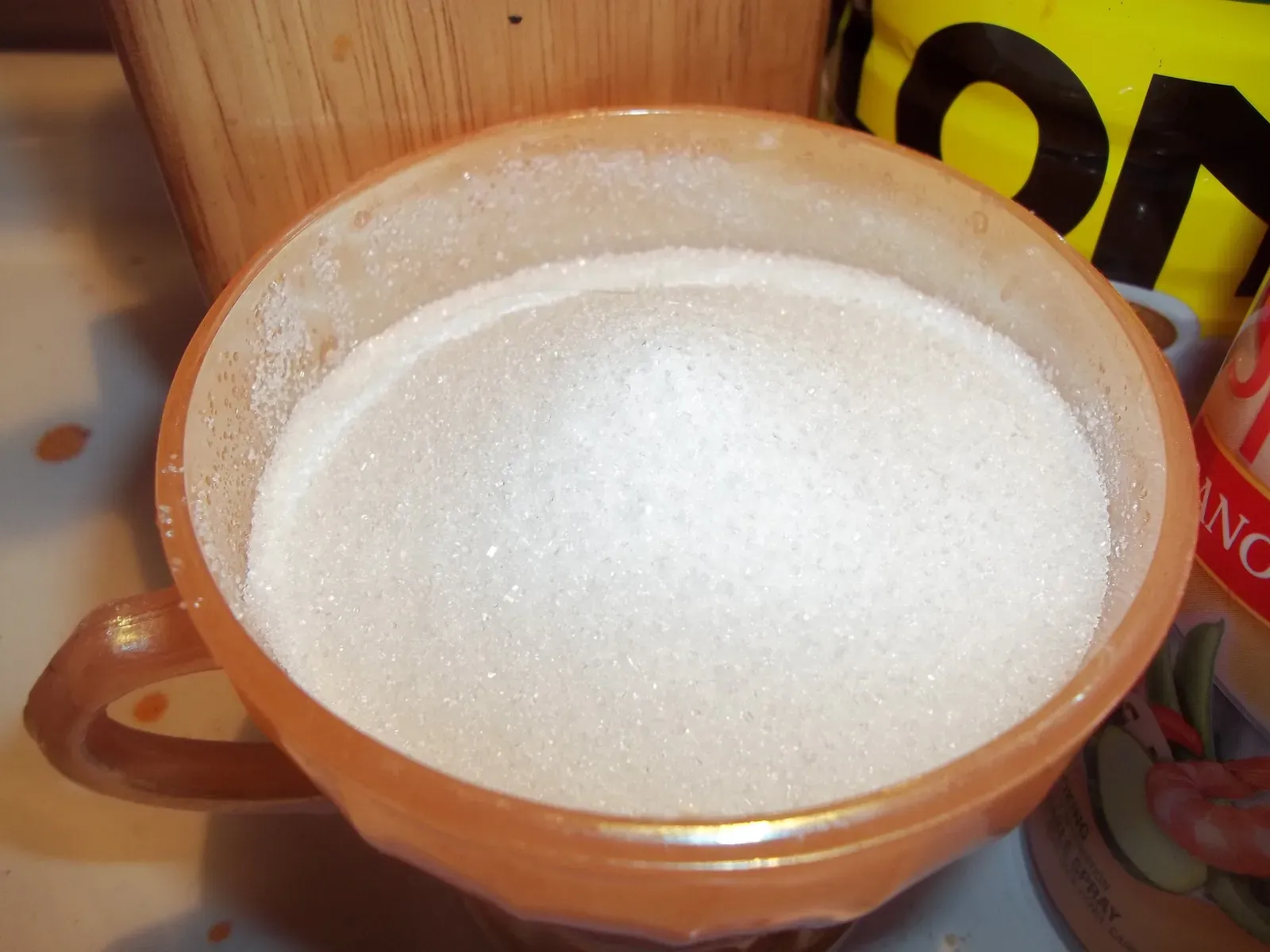 White Sugar: The Aging Accelerator You Can't Ignore (Image Credits: Wikimedia)