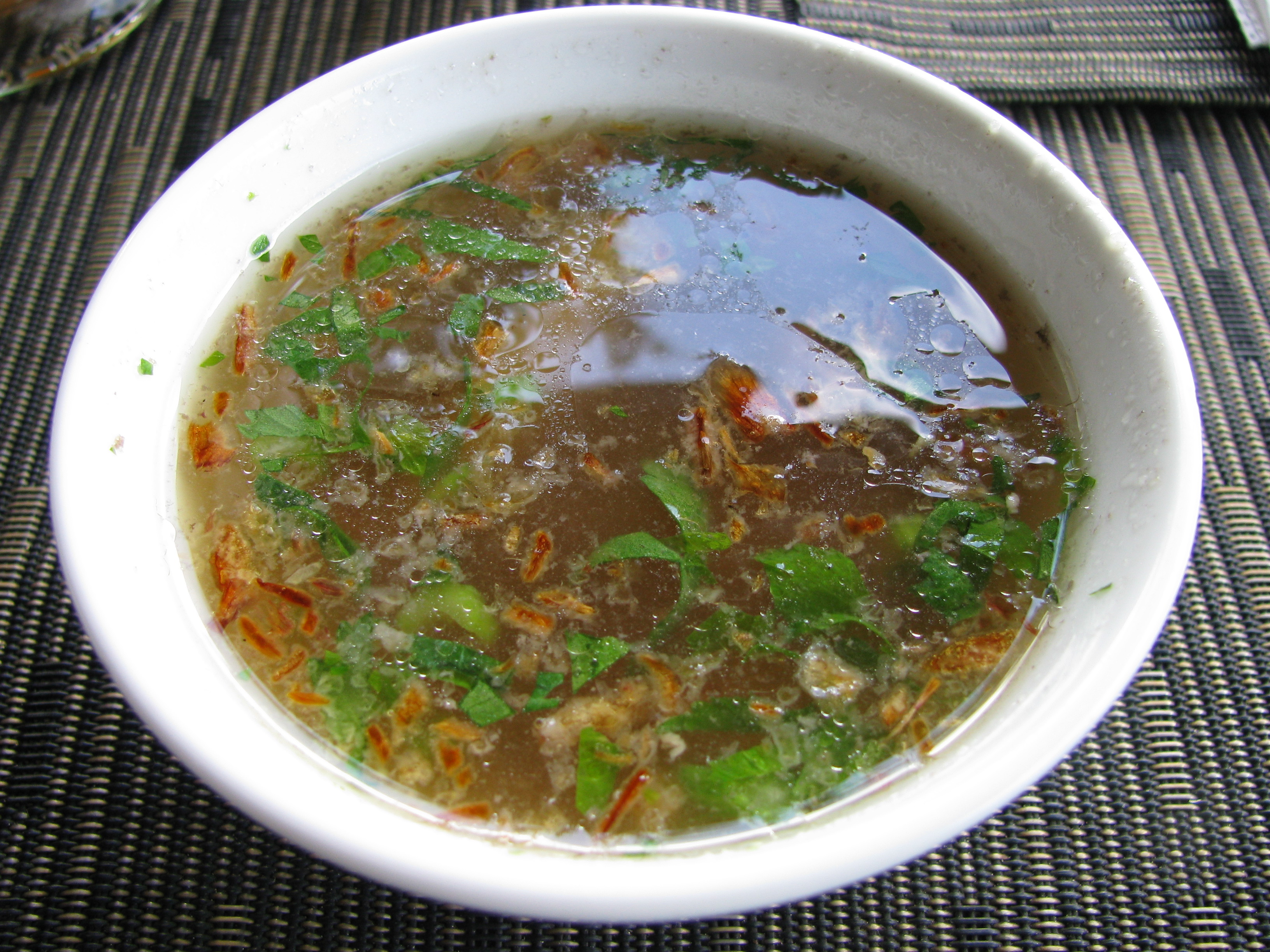 Experimenting with Broths and Stocks (image credits: wikimedia)