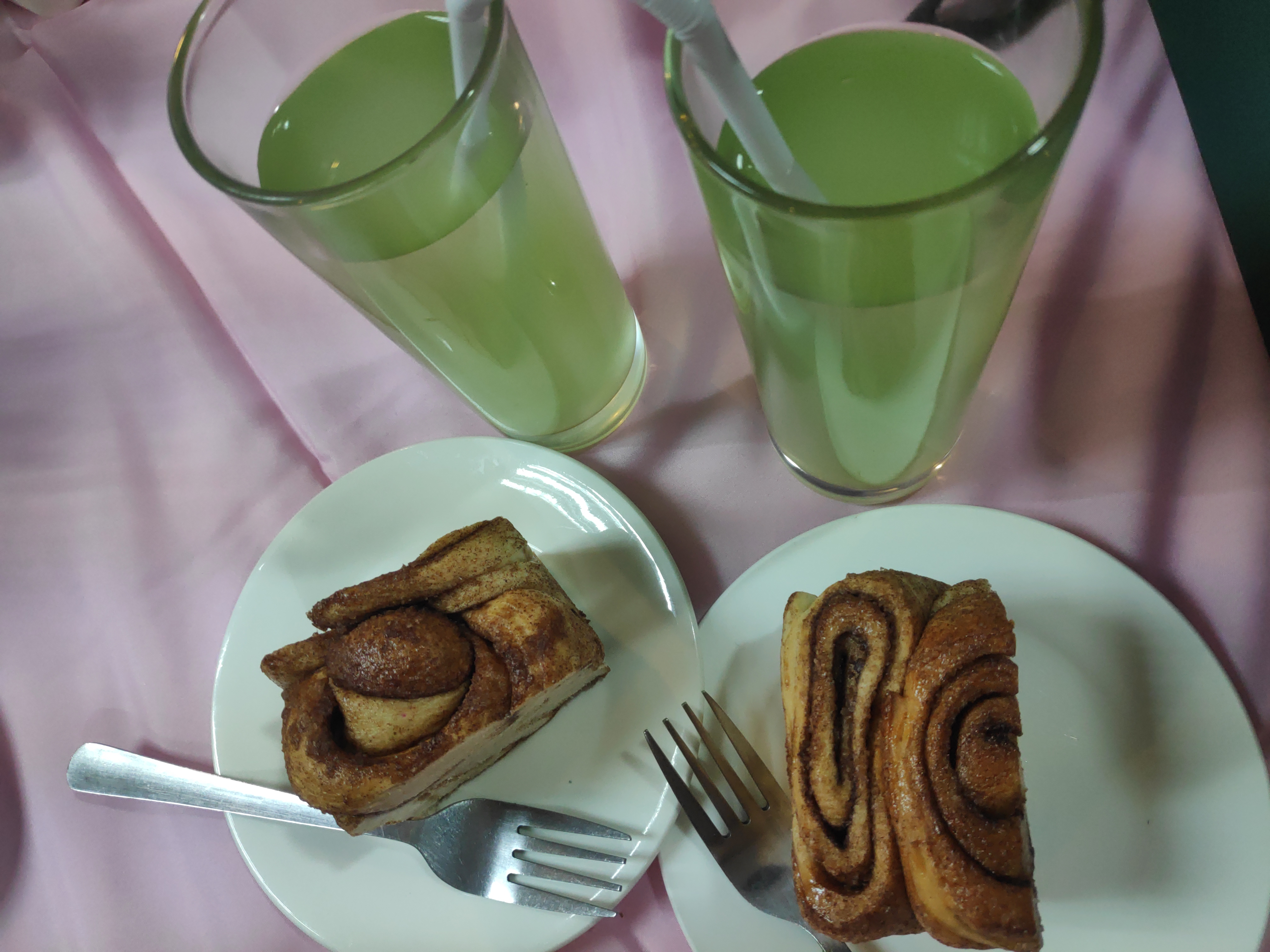 Pairing with Beverages (image credits: wikimedia)