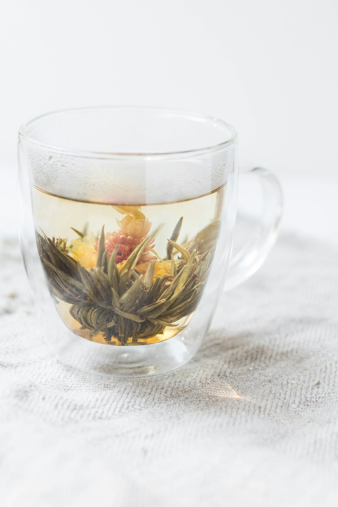 Herbal Teas: Chamomile, Peppermint, and Cinnamon (image credits: unsplash)