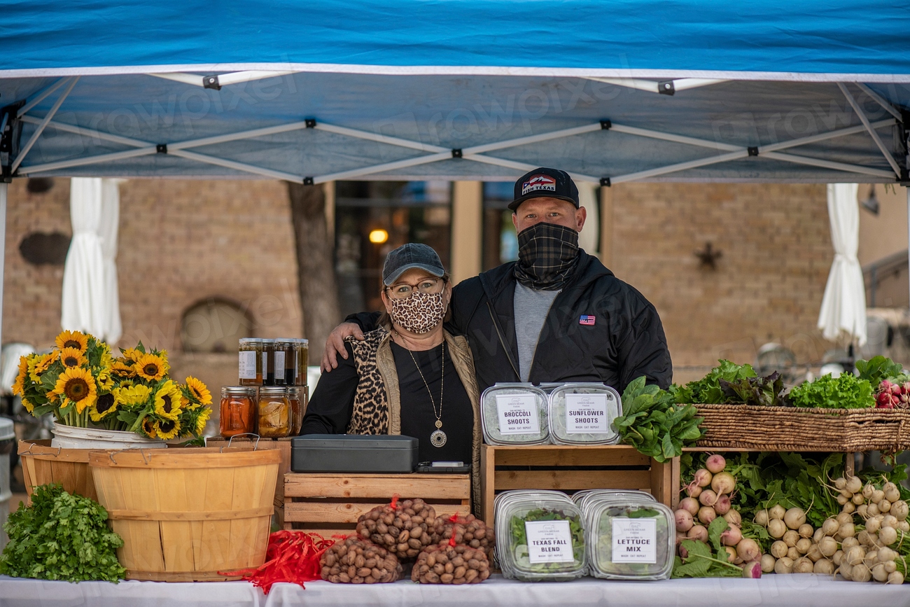 Sourcing Local Ingredients (image credits: rawpixel)