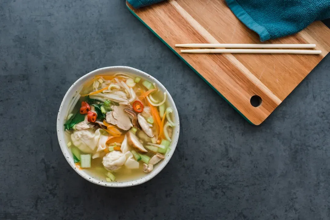 4. Health Valley Organic Chicken Noodle Soup Low Sodium (Image Credits: Unsplash)