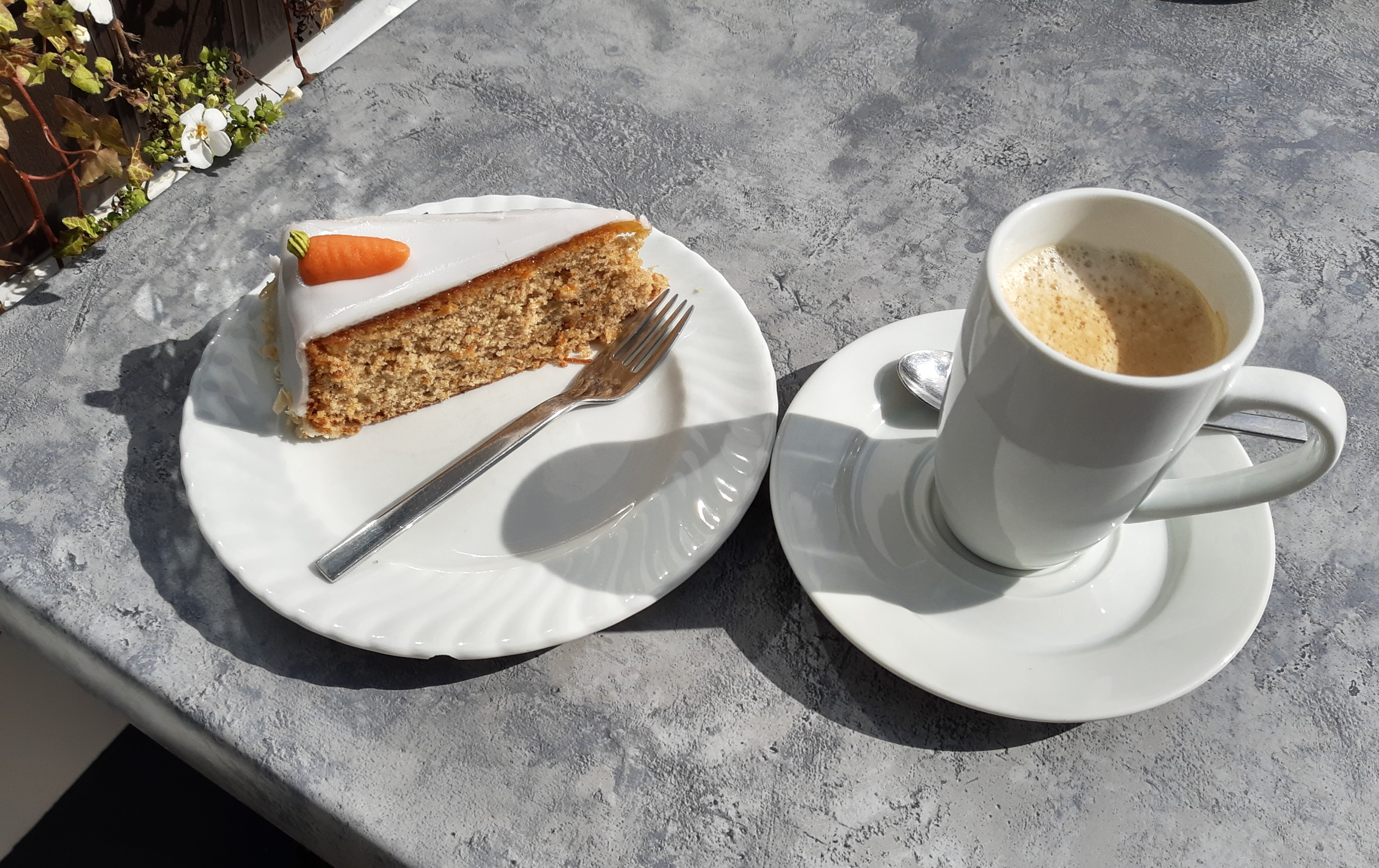 Carrot Cake: Sweet and Spiced (image credits: wikimedia)