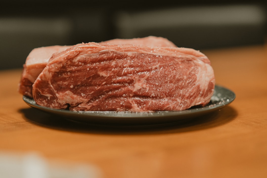 Not Letting Meat Rest Properly (image credits: unsplash)