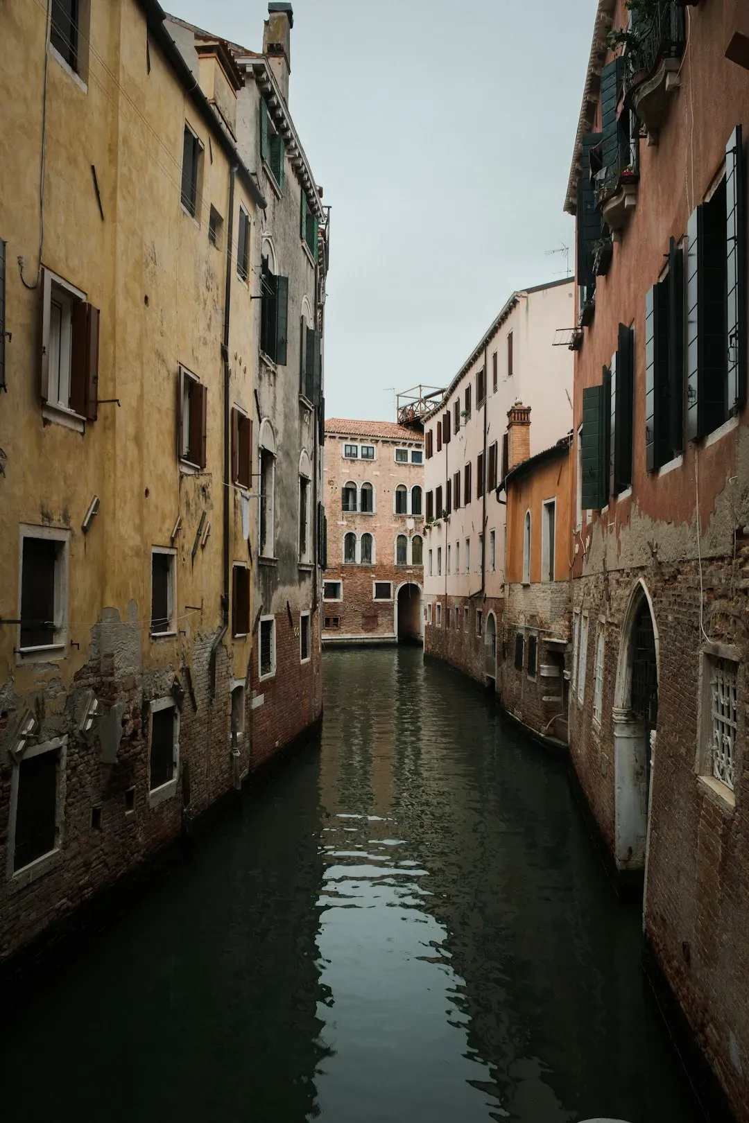 Venice, Italy (Image Credits: Unsplash)