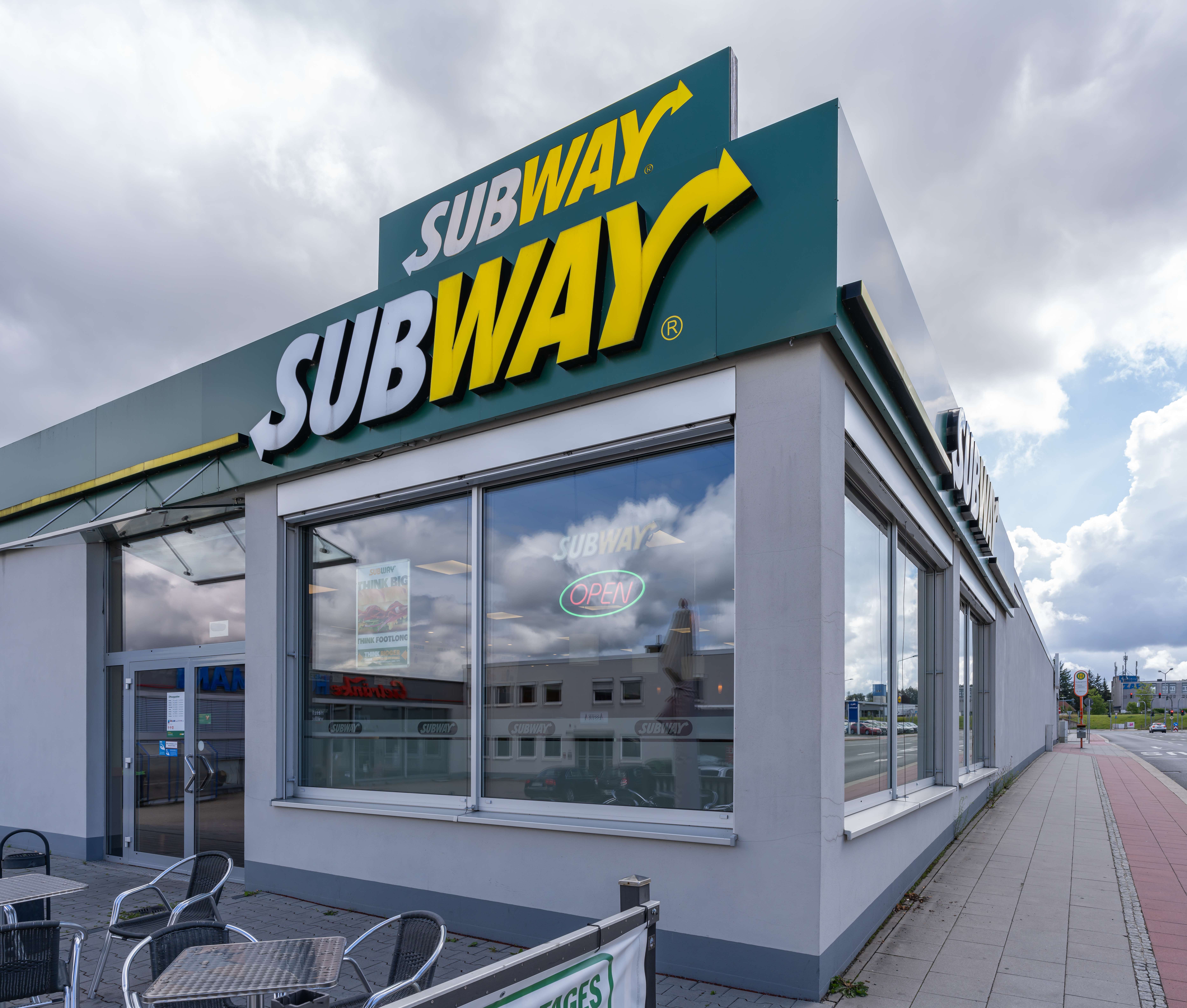 Subway: Struggling to Stay Relevant (image credits: wikimedia)