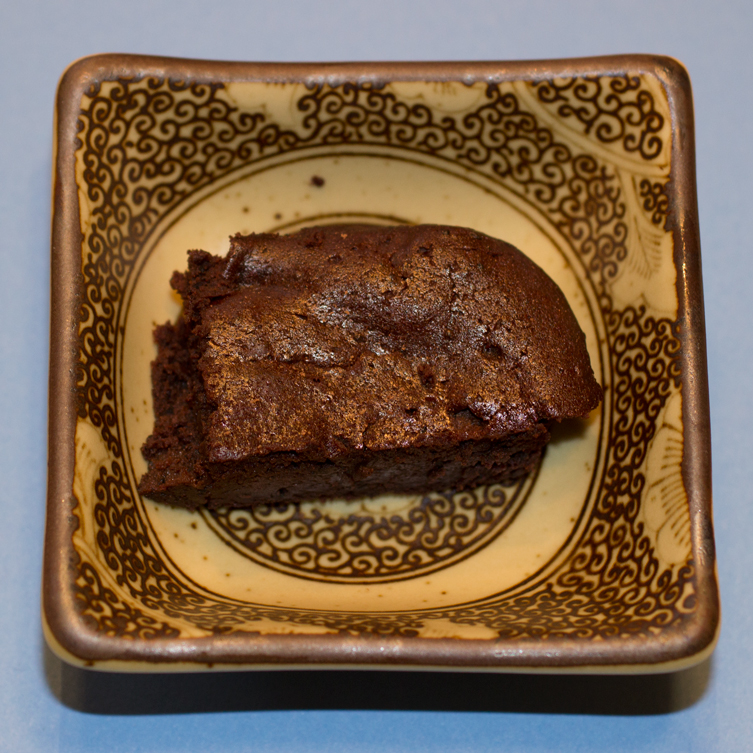 Vegan Brownies: Fudgy, Rich, and Irresistible (image credits: wikimedia)