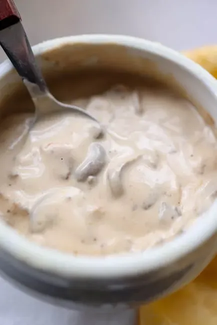 5. Use a Sauce That Works Harder Than You Do (Image Credits: Pexels)