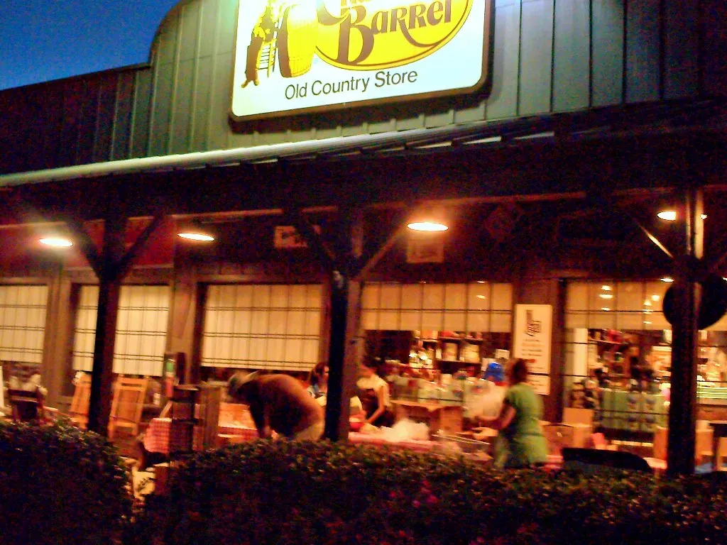 11. Cracker Barrel - Southern Comfort Getting Cold (Image Credits: Flickr)