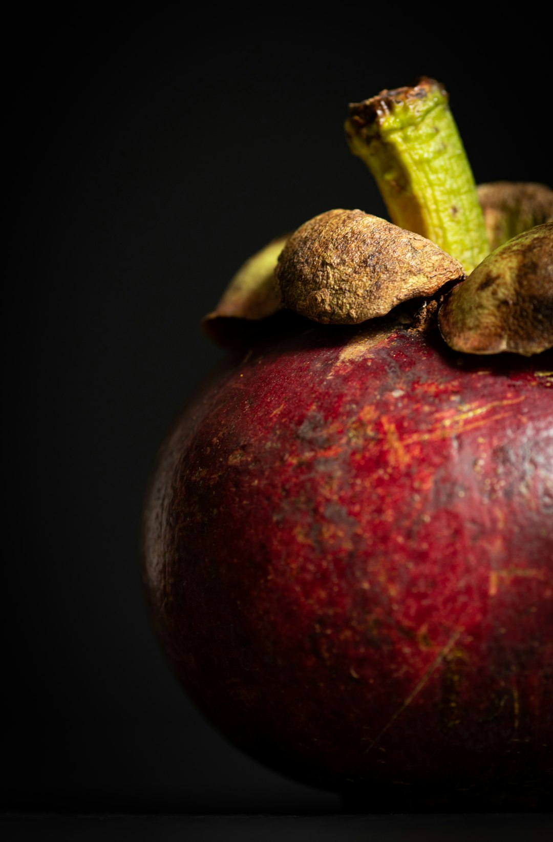 Pomegranates: Packed with Sugar (image credits: unsplash)