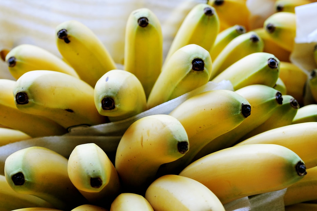 Bananas 🍌 (Instant Energy + Dopamine Boost) (image credits: unsplash)