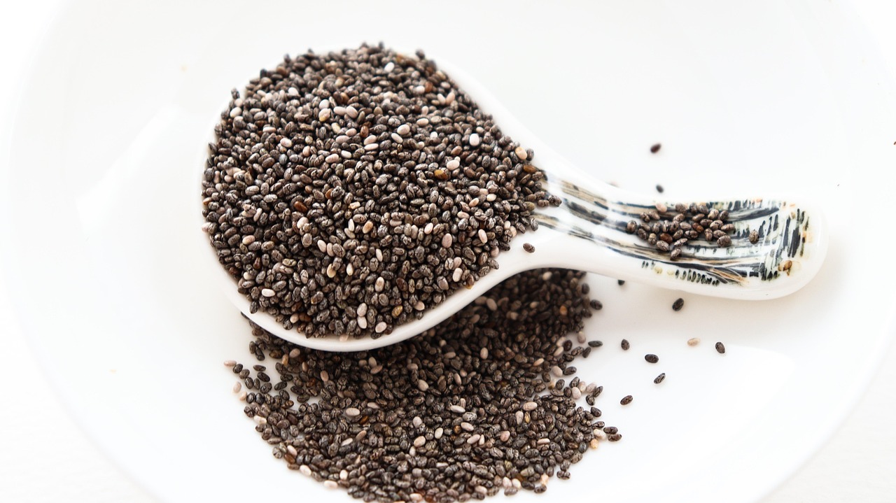 Chia Seeds: Tiny Seeds with Big Benefits (image credits: pixabay)