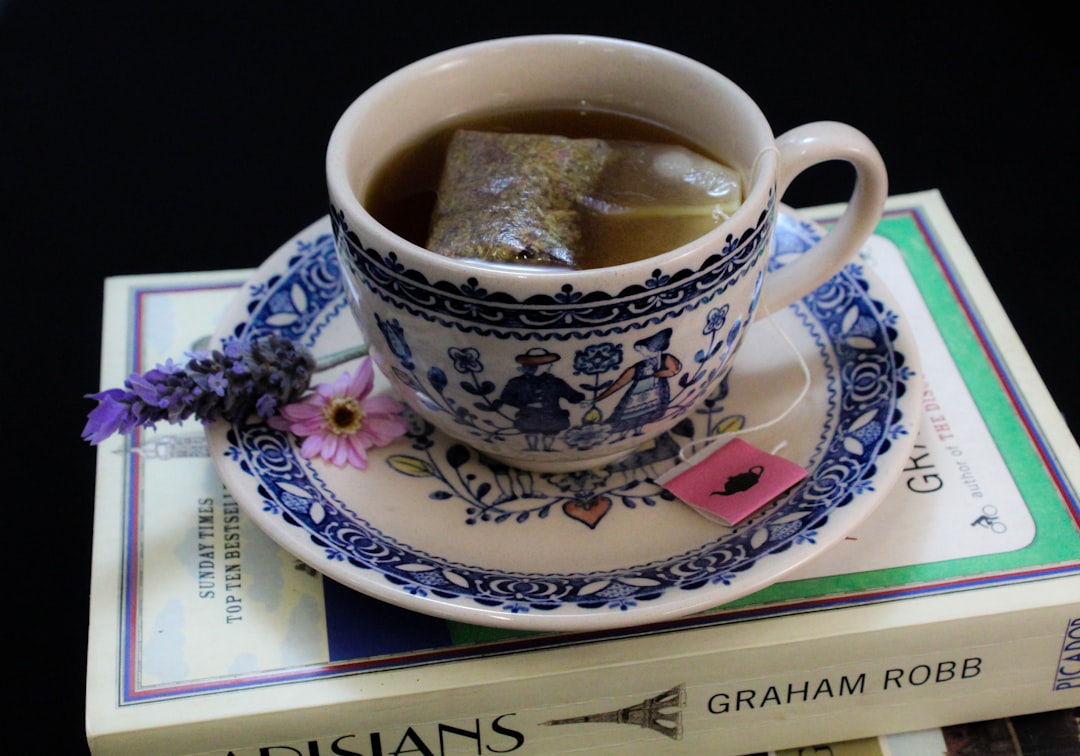 Lavender Tea: Aromatic Relaxation (image credits: unsplash)