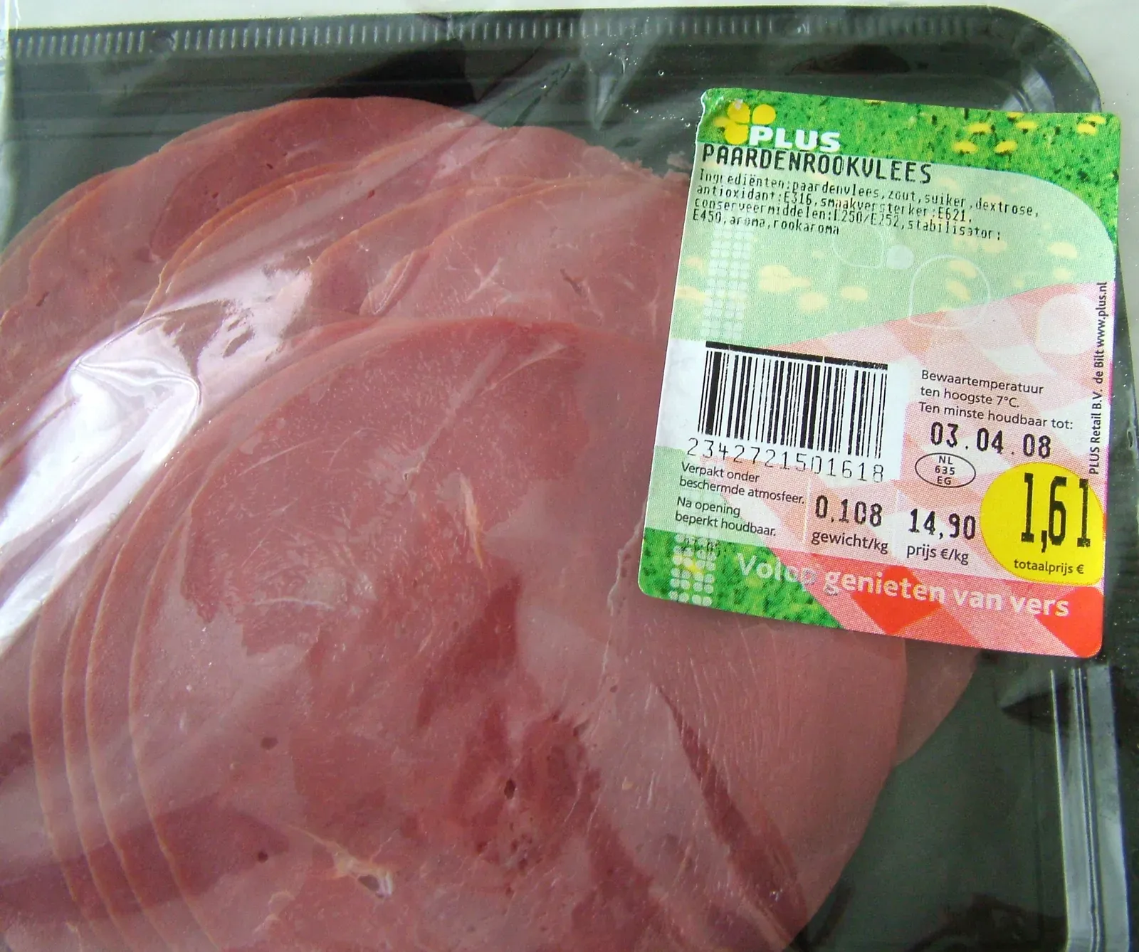 Meat Can Be Legally Repackaged with New Dates in Some Cases (Image Credits: Wikimedia)