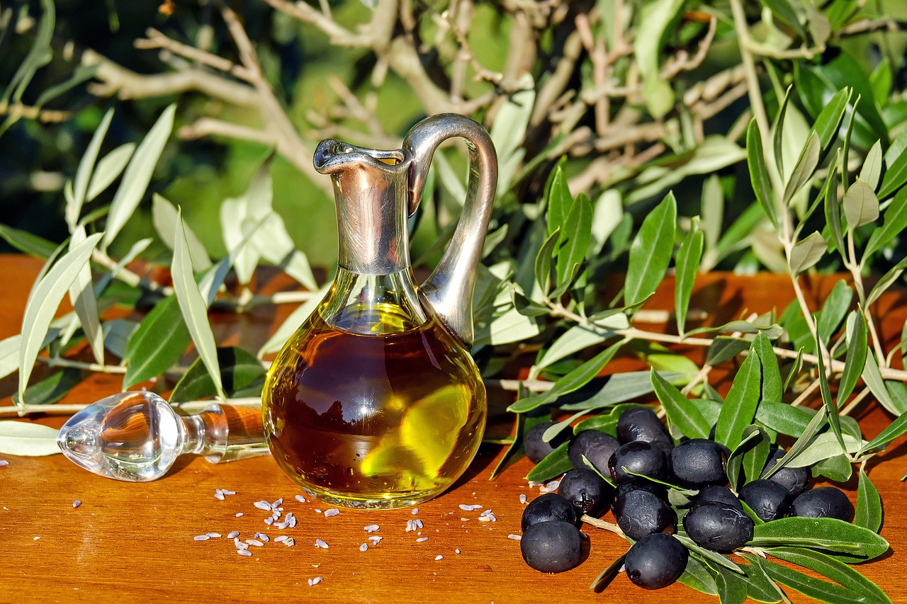 Olive Oil: Liquid Gold in Short Supply (image credits: pixabay)