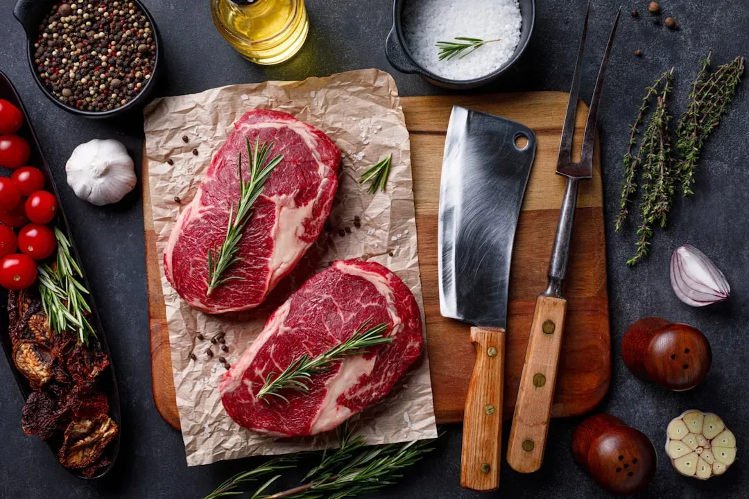 Sirloin: Skip It at Steakhouses (Image Credits: Unsplash)