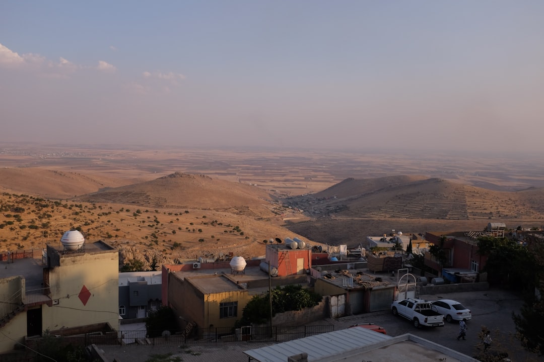 Middle Eastern Nations Face Arid Climate Challenges (Image Credits: Unsplash)