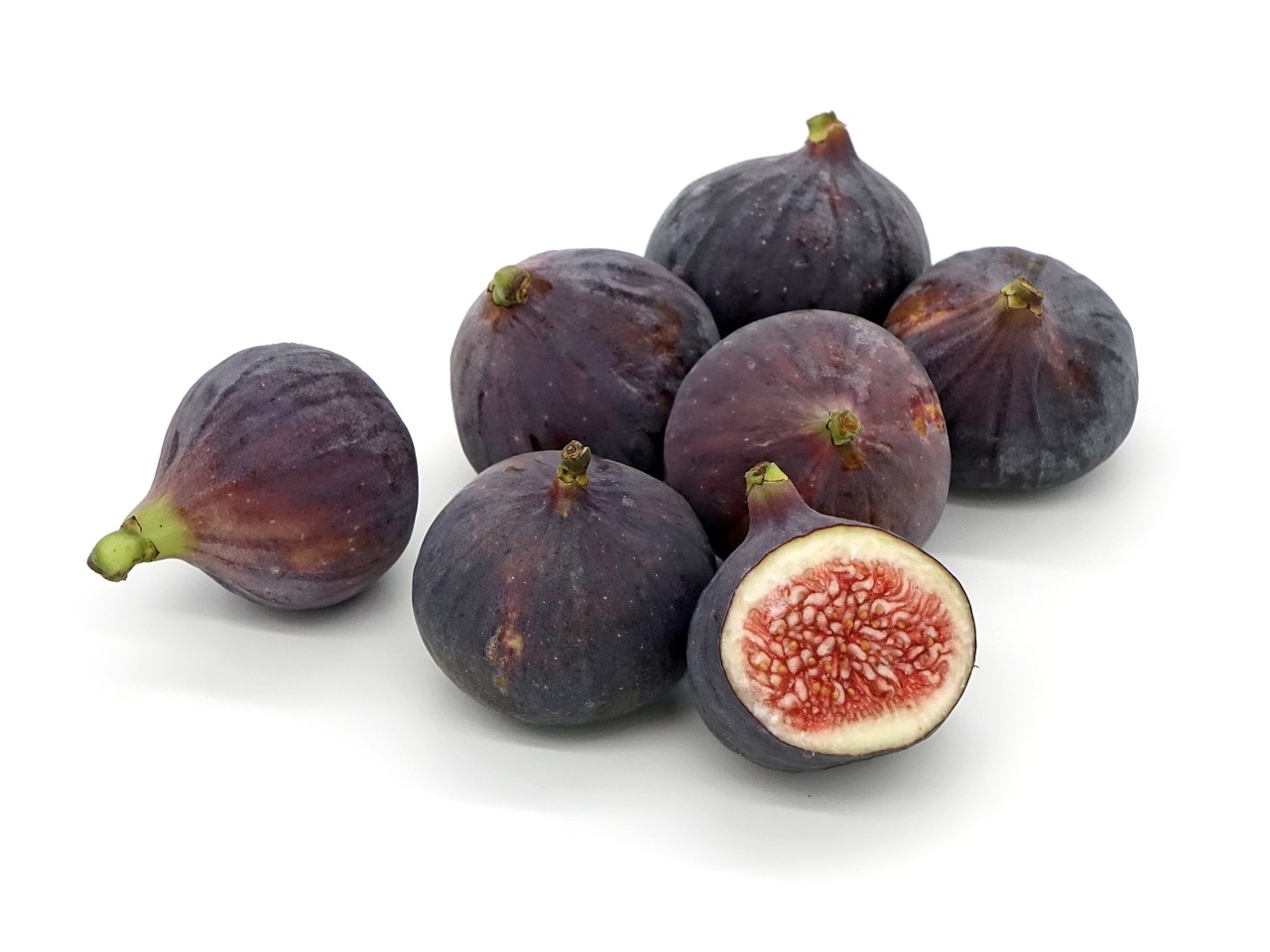 Figs: Ancient Fruit, Modern Gut Health (image credits: pixabay)