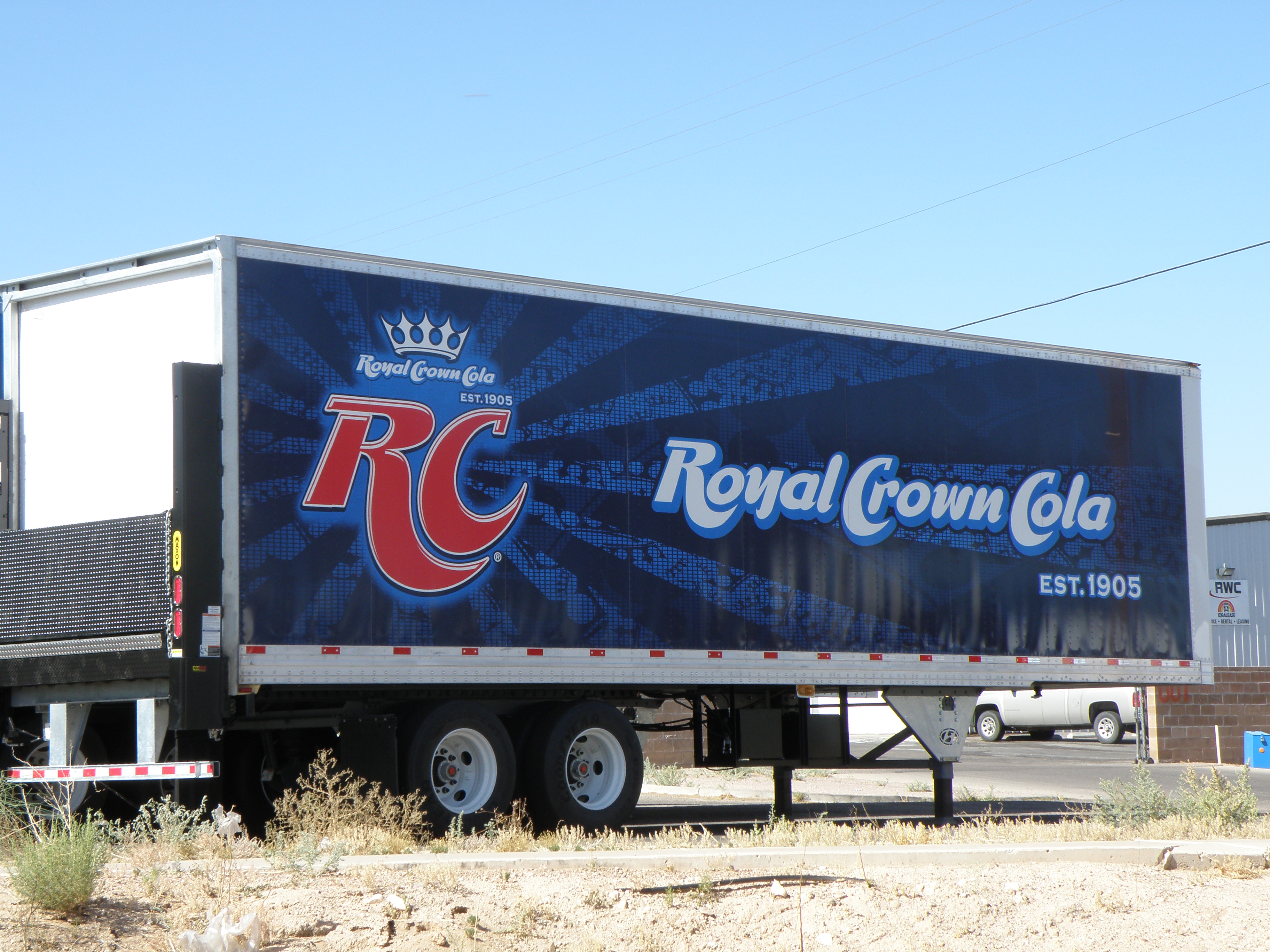 RC Cola and Royal Crown - The Cola Alternative (Image Credits: Unsplash)