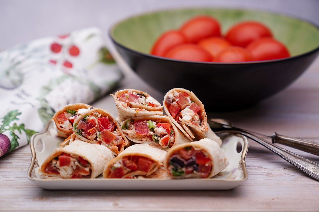 Tortilla Wrap Hack: Balanced Meals Wrapped Up (image credits: pixabay)