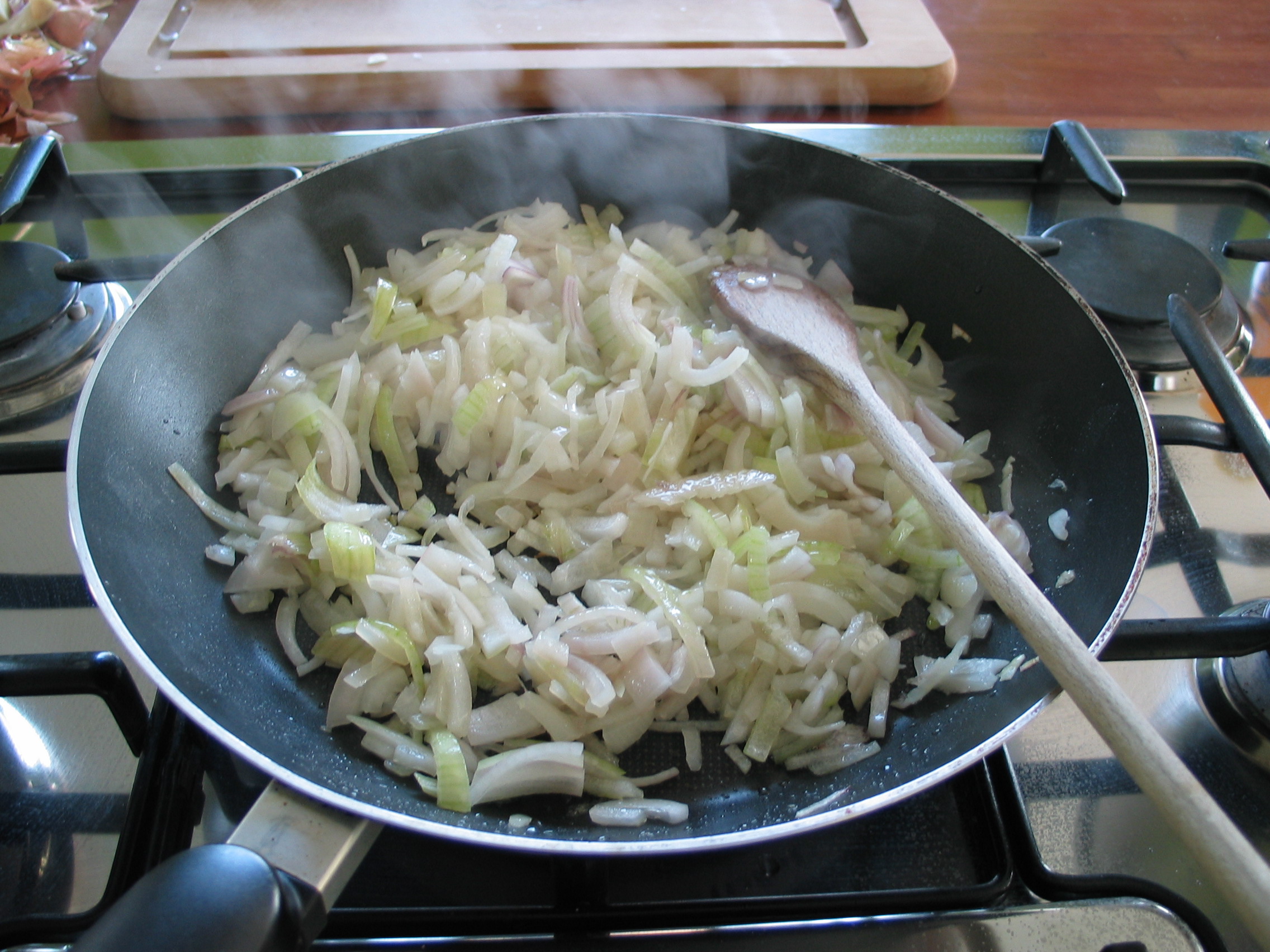 What Happens If Teflon Gets Too Hot? (image credits: wikimedia)