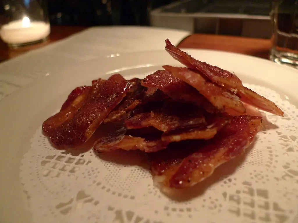 Bacon and Maple Syrup (Image Credits: Flickr)