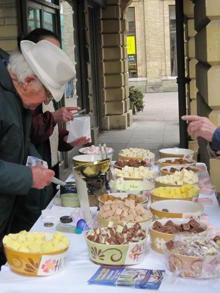 Small Towns Are Building Serious Culinary Identities (Dave Catchpole, Flickr, CC BY 2.0)