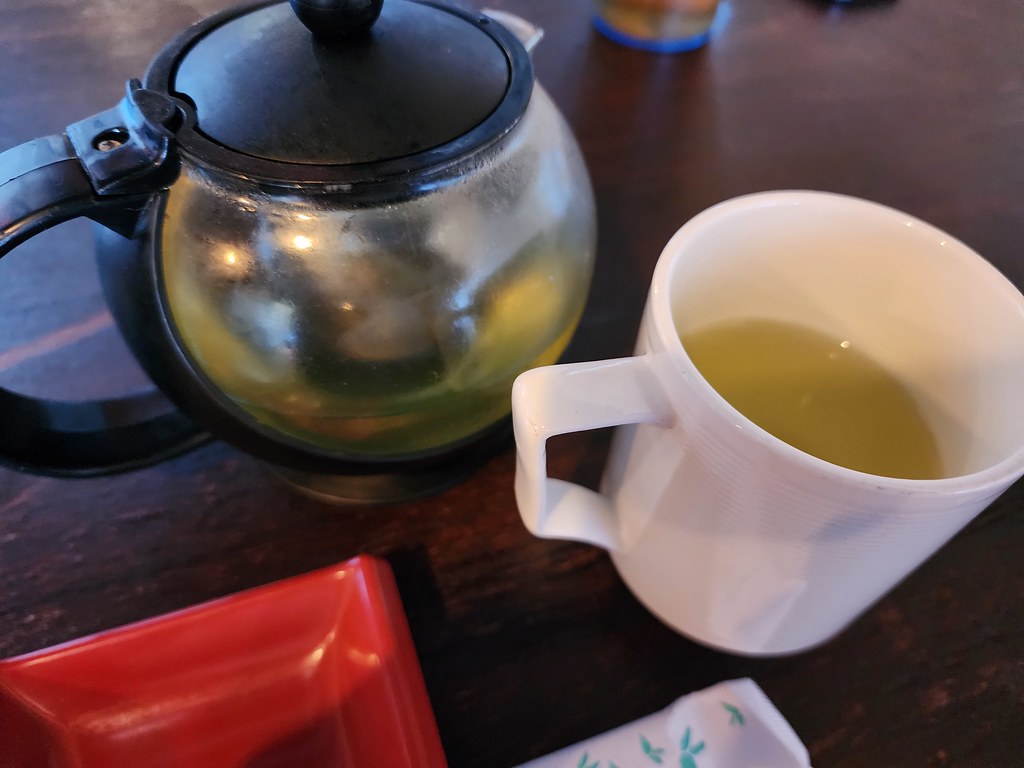 Green Tea: The Daily Ritual of Cellular Protection (image credits: flickr)