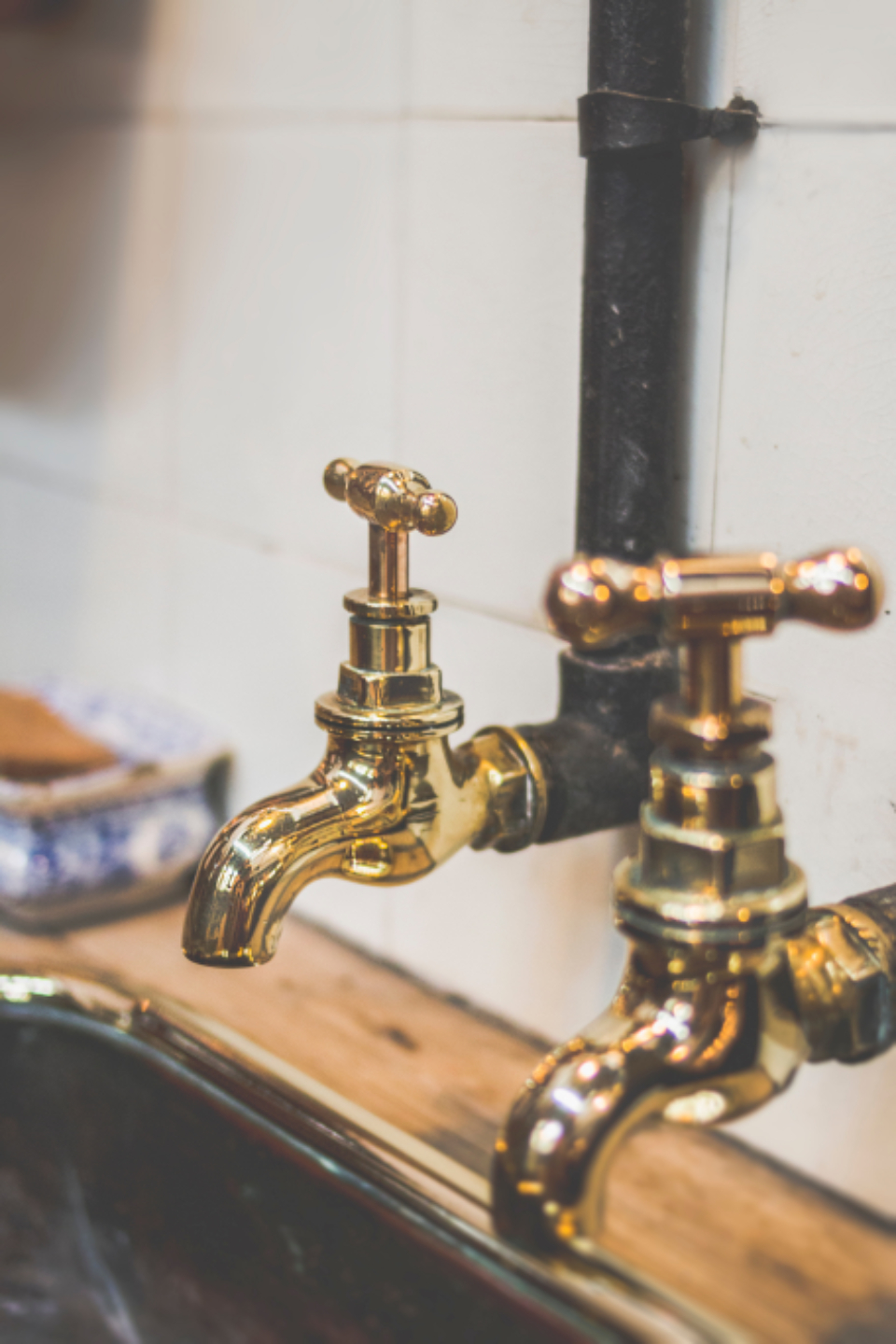 Tap Water Contains Hidden Contaminants (image credits: stocksnap)